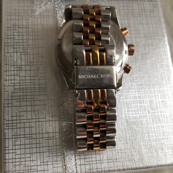 Michael Kors Women’s Two-Tone Stainless Steel Lexington Watch - Picture 3 of 3